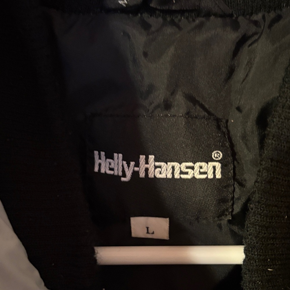 Helly Hansen Light Gray And Black Windbreaker Ski… - image 2